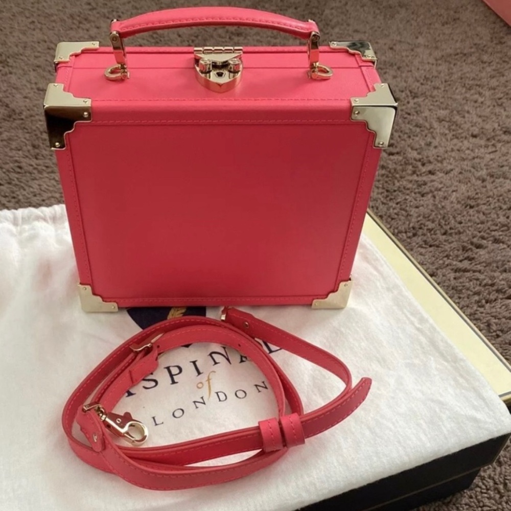 A spinal of London Crossbody box bag NEW